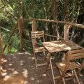 La terrasse dans les cabanes perchées!