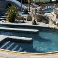 La rivière lente du complexe piscine de Guérande prés de la baie de la Baule