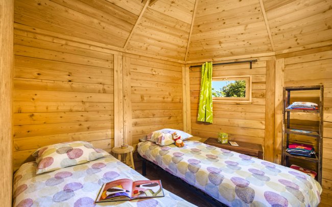 Chambre enfants Cabane perchée 4 places Domaine de Léveno à Guérande